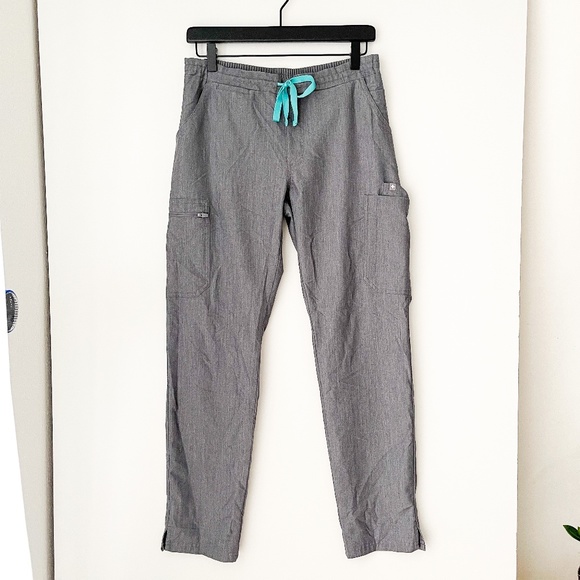Figs Pants - Figs Technical Collection | Ukwala Tapered Cargo Scrub Pants High Waist Gray | S